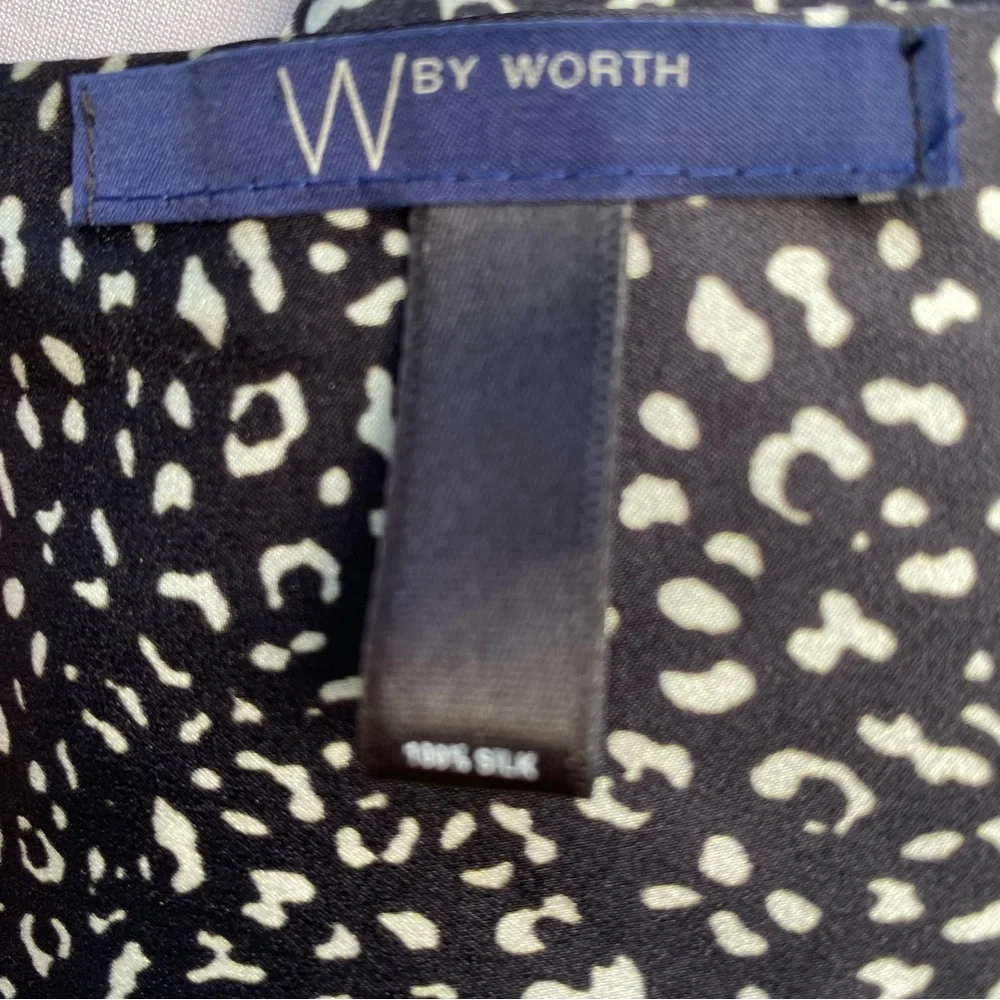 W BY WORTH SCARF BLACK WHITE SILK LONG RECTANGLE FRINGE ACCESSORY